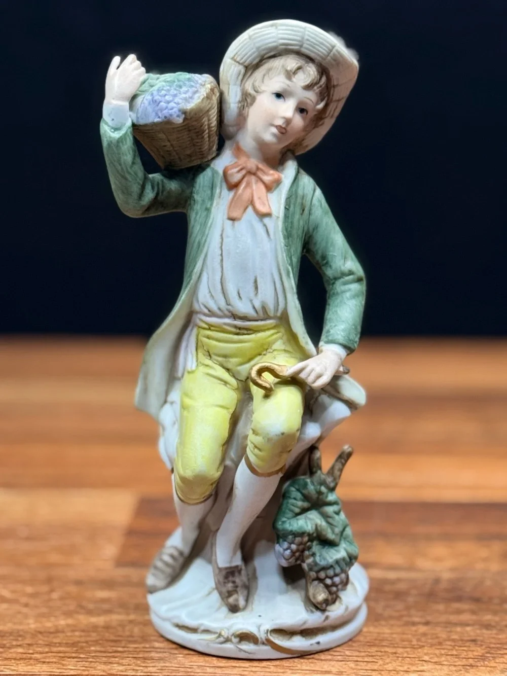 HOMCO Man with Basket of Grapes Figurine